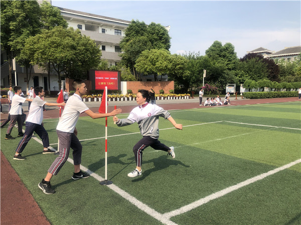 释放压力,向前冲刺 (2).jpg