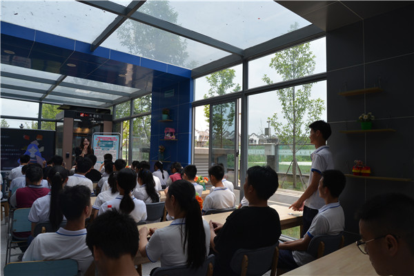 20200616青苏职中举行第一届“书香校园”阅读大赛暨启动仪式 (14).JPG