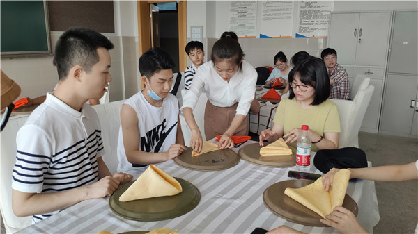 10-20200708成都市青羊区2020年旅游行业人才培训活动在青苏职中举行 (14).jpg