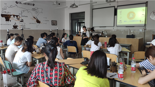 14-20200708成都市青羊区2020年旅游行业人才培训活动在青苏职中举行 (18).jpg