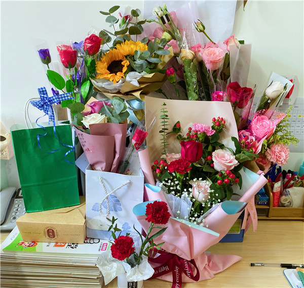 鲜花.jpg