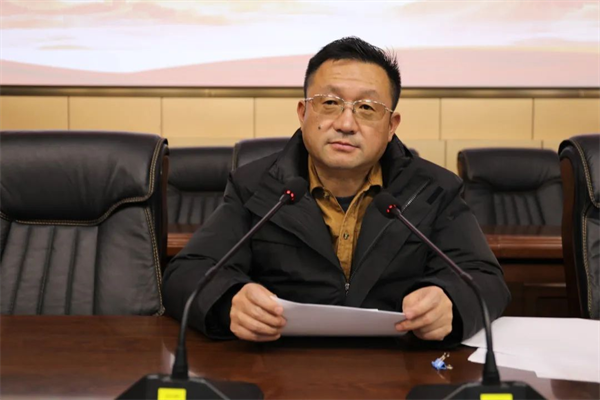 学思践悟  志存高远 石渠县委书记罗林走进石渠县中学作主题宣讲