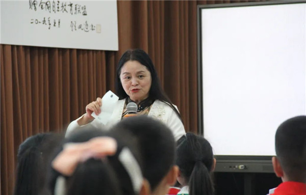 6a1005fff3bf0b6d950ad17ac33e0ad4.jpg