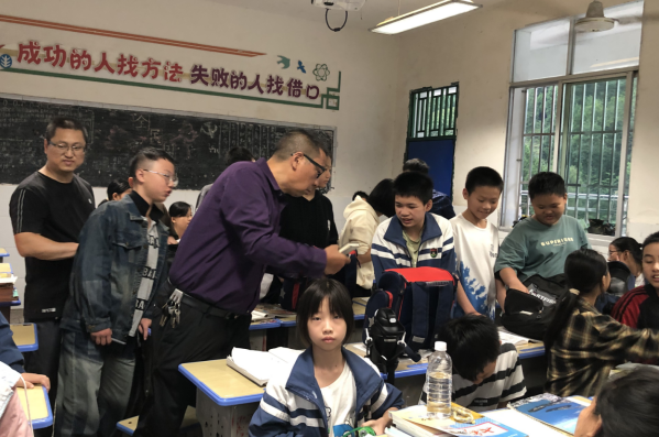 1f56c2869a84ea6ebefcb5e2dcc1bc31.png QQ图片20231008212335.png