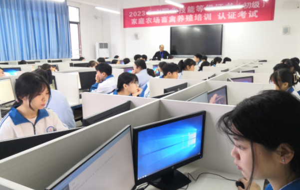db5a505371efc7304e125a79a1d56415.png QQ图片20231012174003.png