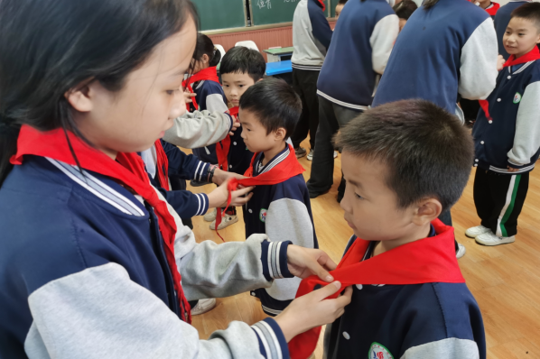 e5f50e3f0f310ea9a413c340a595275d.png QQ图片20231013170253.png