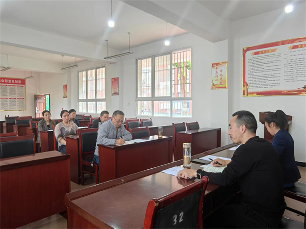 回水小学开展食堂从业人员专题培训