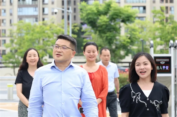 1733722701211279.jpg 20241208_203932_072.jpg