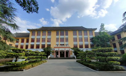 网传“本科生已发14篇SCI论文”，重庆大学发布情况说明