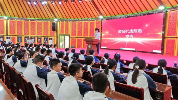 拓宽课堂边界！华兴中学少年用脚步丈量青春