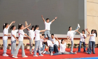 送考车辆不受限行 成都交警发布2025年中考便民服务举措