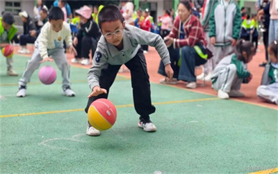 小金县美兴小学举行第38届学生运动会
