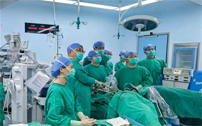 8岁女童下体出血患宫颈癌