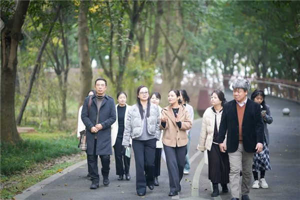 教育部幼儿园园长培训中心专家走进润泽幼儿园“传经送宝”