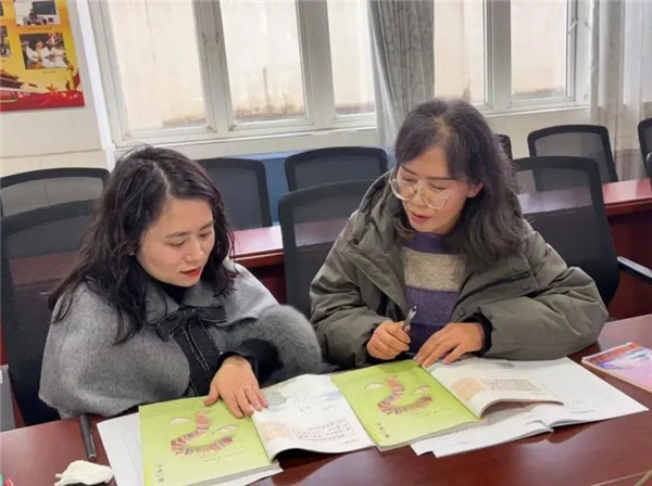 携手同心促发展，城南小学与竹瓦小学结对启动会顺利举行