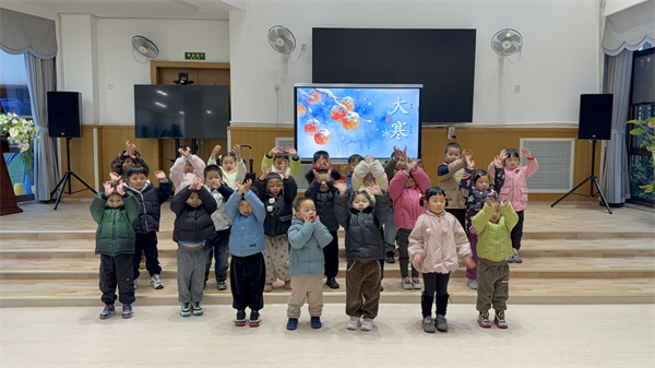 青羊区天府幼儿园锦绣园第21周升旗仪式圆满落幕
