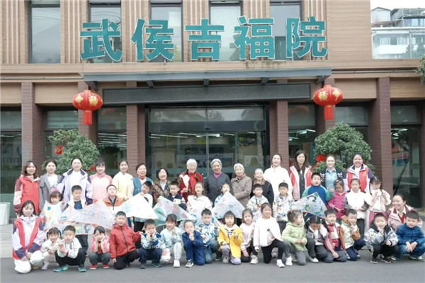 园所浸润+社区联动+社会关爱，武侯十三幼学雷锋系列活动温情启幕