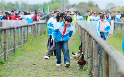 四川中小学生首个春假进入倒计时