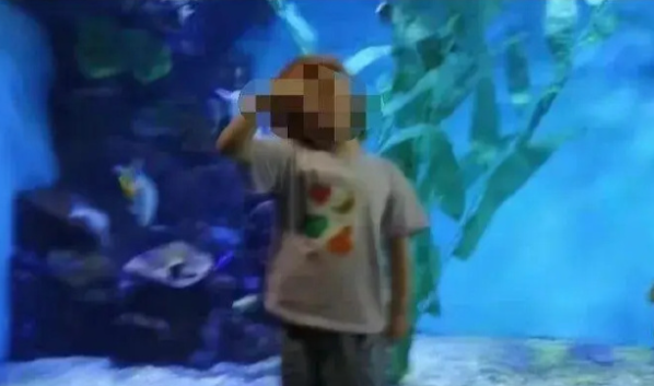 男子杀害4岁女儿后报溺水假警