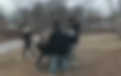 银川一小学生拒借车遭9人群殴搜家，8人未满14岁！