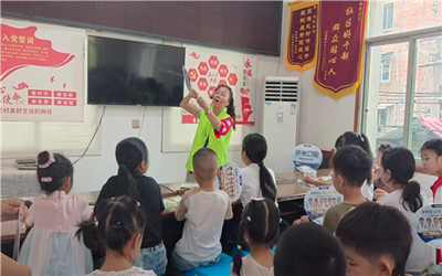 “明眸皓齿”行动守护青少年健康