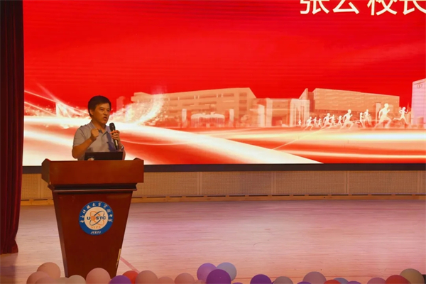 电子科技大学实验中学原子视界PBL课程宣讲会顺利举行