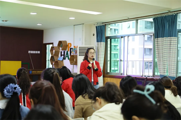 现场观摩+集团研讨，新都三幼助力“活教师”队伍成长
