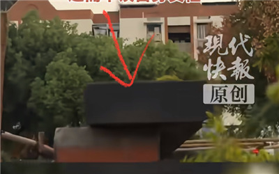 多方回应幼童被公园脱落钢板砸中身亡